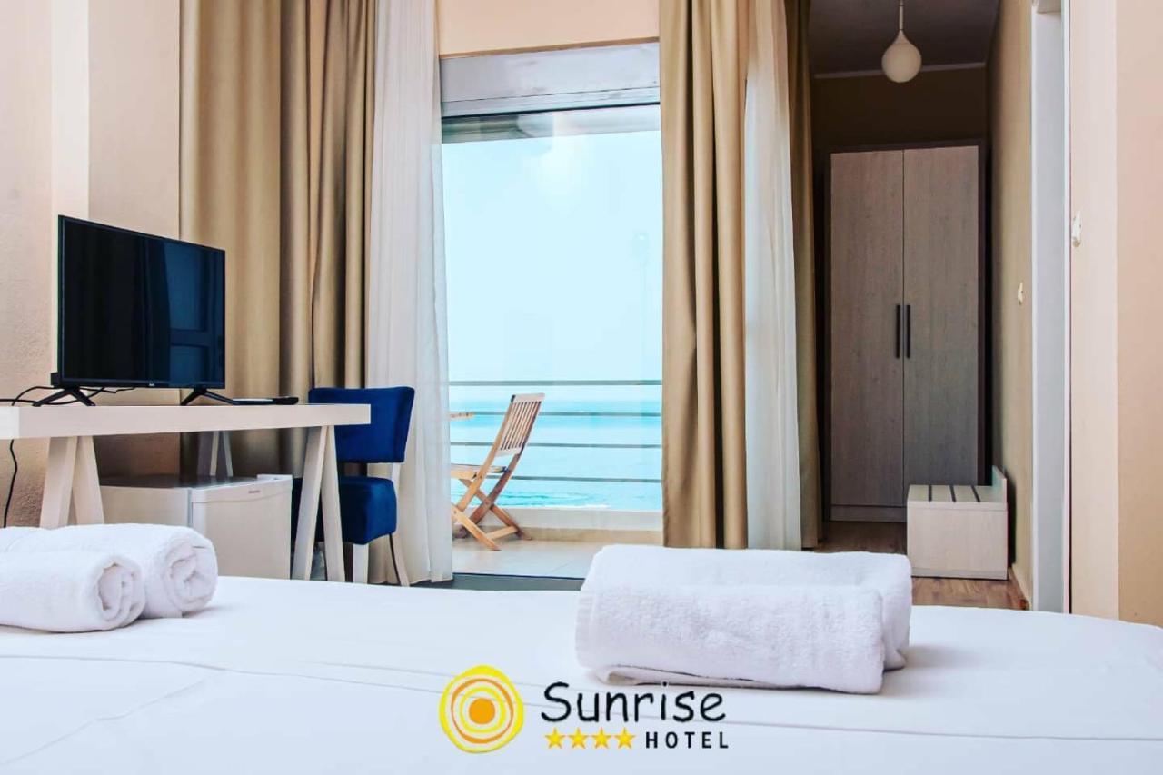 Sunrise Hotel Sarandë Esterno foto
