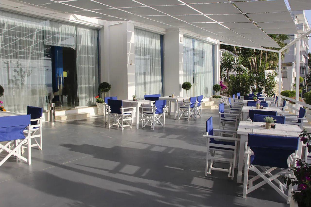 Sunrise Hotel Sarandë Esterno foto