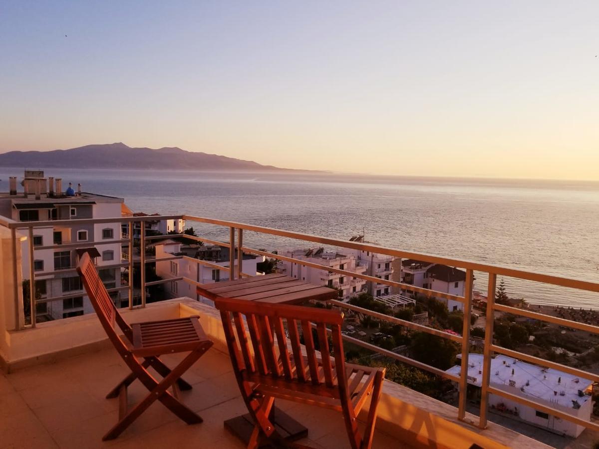 Sunrise Hotel Sarandë Esterno foto